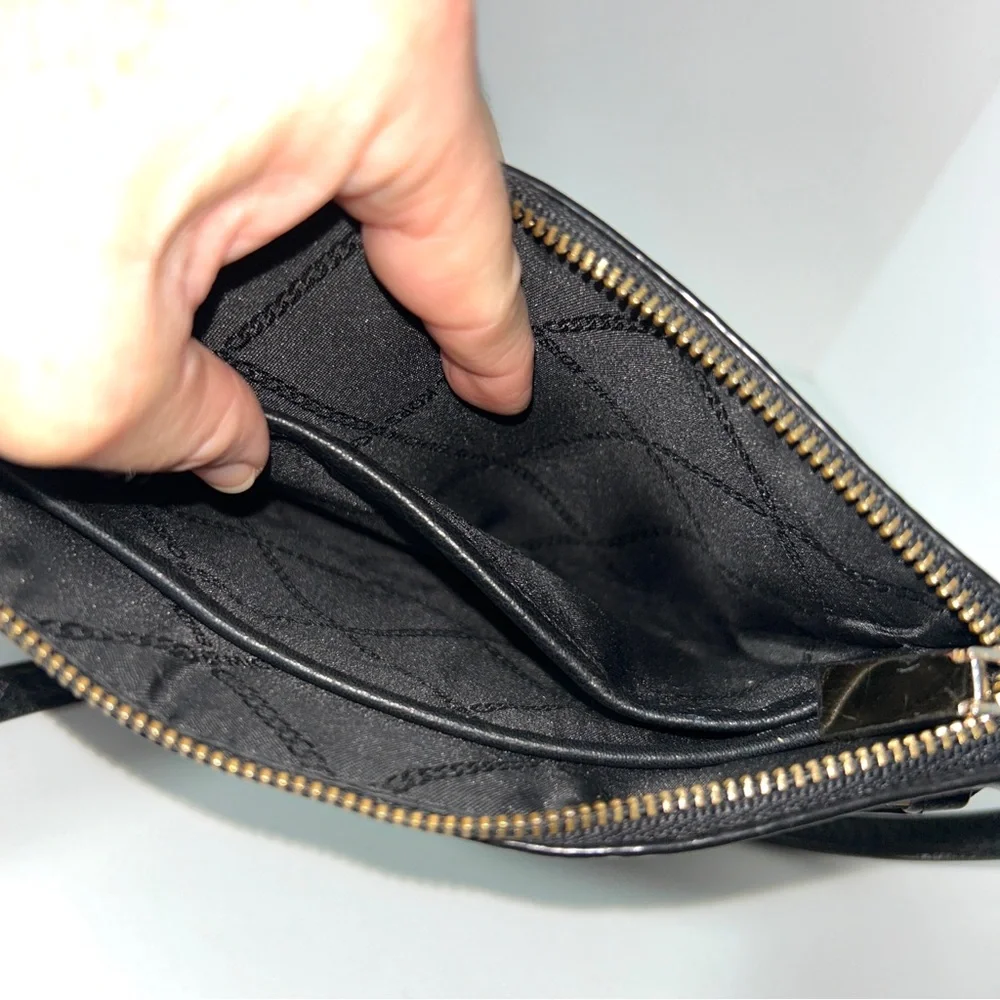 MICHAEL KORS RILEY LEATHER FLAT CROSSBODY‎ WOMEN'S BLACK BAG PURSE